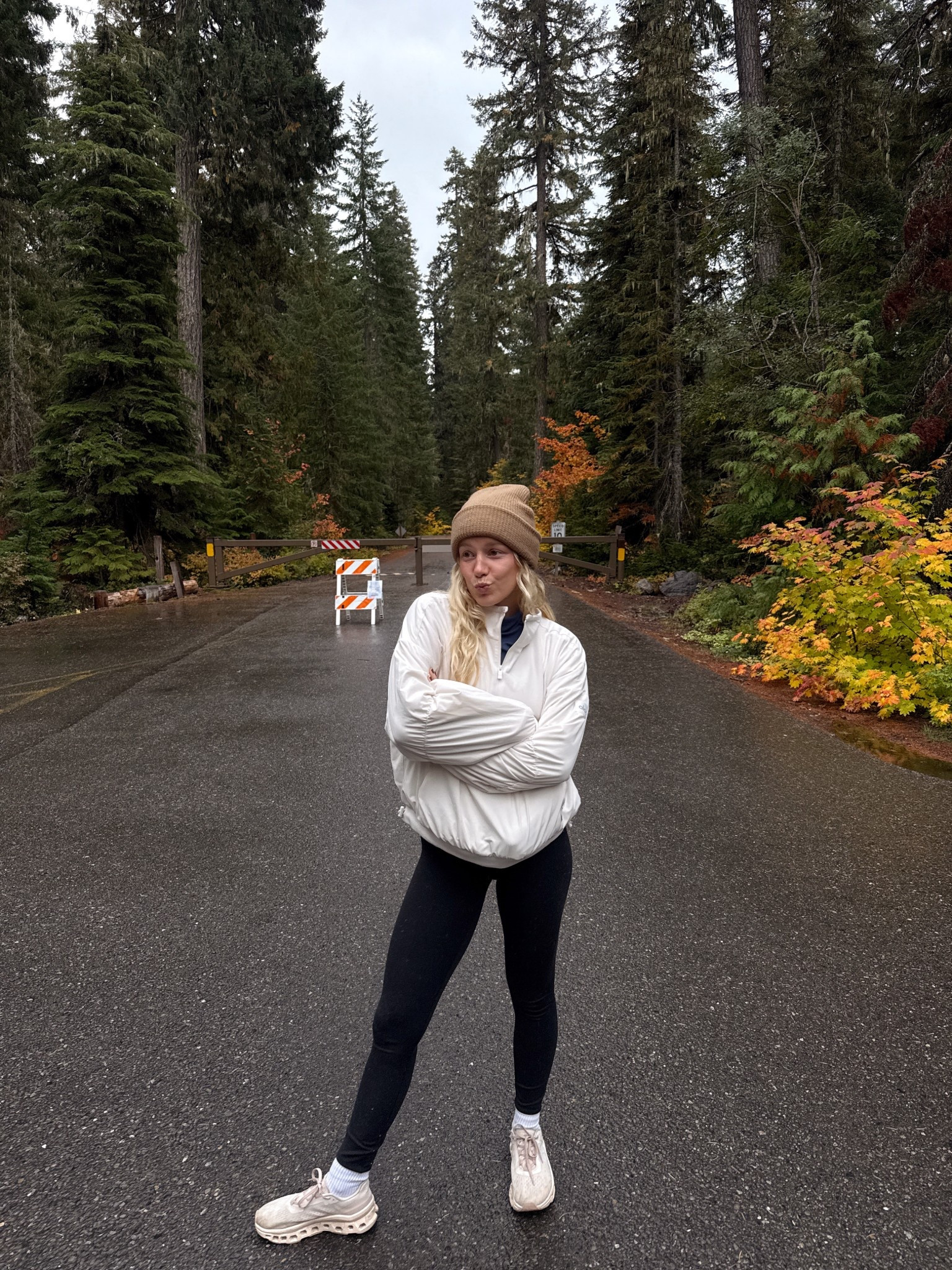 hiking fit 🍂

#LTKSeasonal #LTKActive