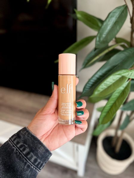 I’m obsessed with this foundation! One of the best from Elf. 

make up, target beauty

#LTKbeauty #LTKstyletip