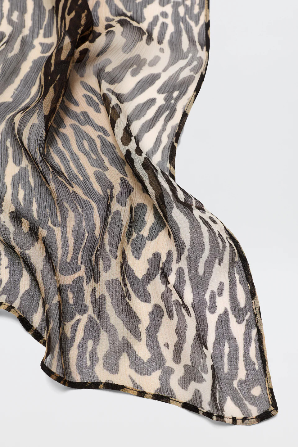 Julien - Bohemia Leopard | Rixo