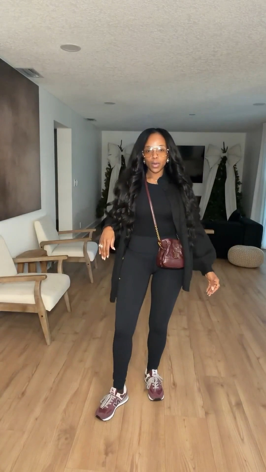 Scroll to shop!! Cozy casual outfit for running errands ✨

#LTKmomlife #LTKgrwm #LTKPetite