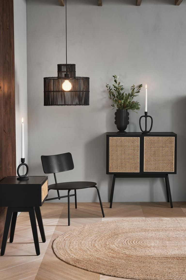 Metal Candlestick
							
							$12.99 | H&M (US + CA)