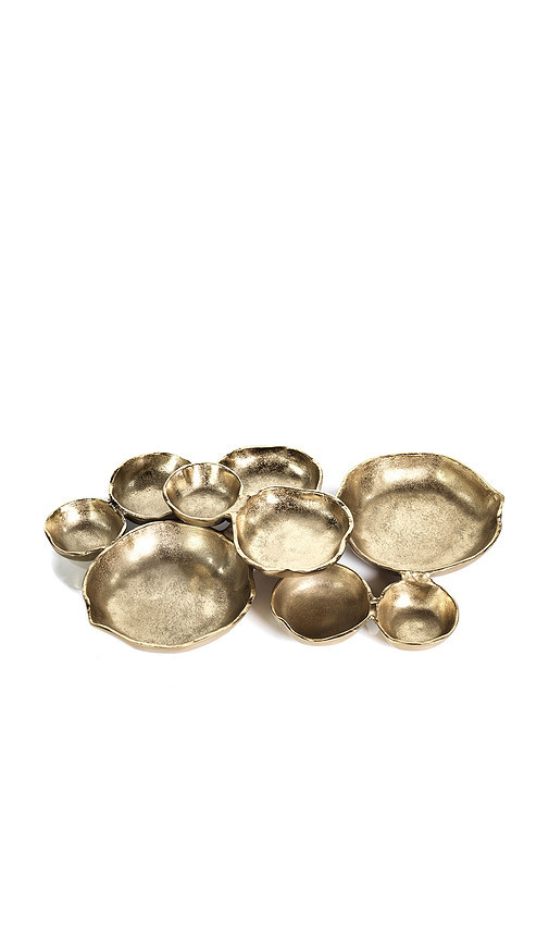 The Favorites Cluster Of Nine Round Serving Bowls in Metallic Gold. | Revolve Clothing (Global)