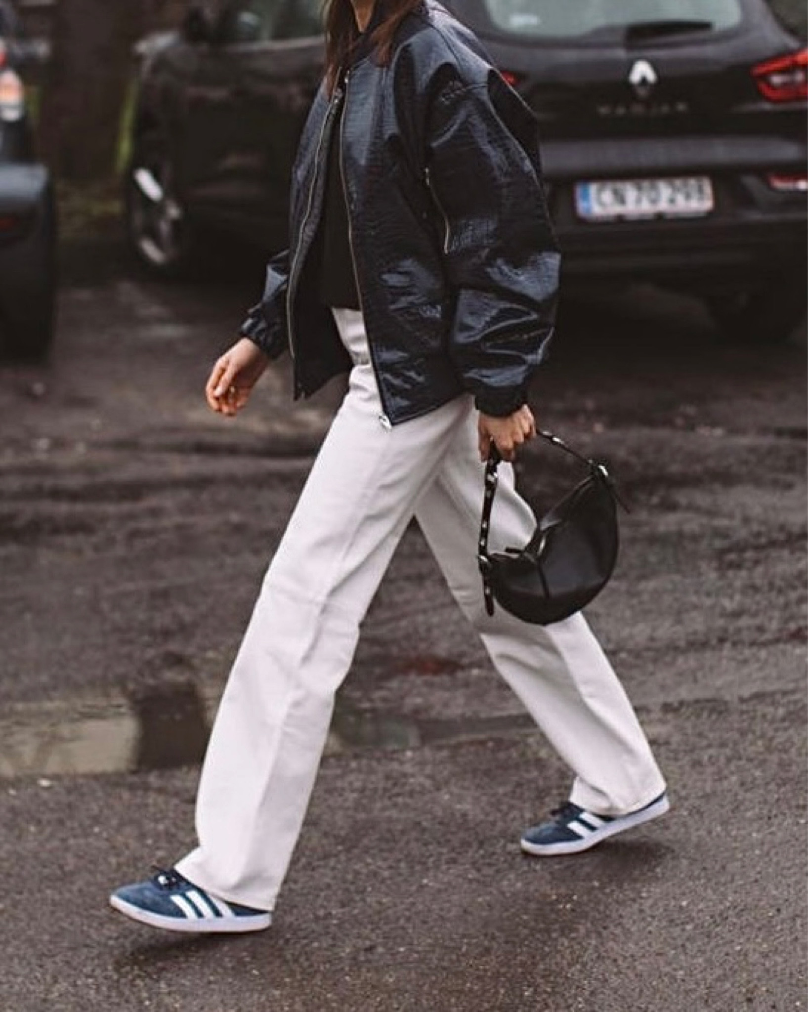 recreating Pinterest outfits I love 🎧

perfect weekend outfit :)
- leather bomber
- ivory denim 
- black tee
- navy adidas gazelles
- sling shoulder bag



#LTKSeasonal #LTKfindsunder100 #LTKU