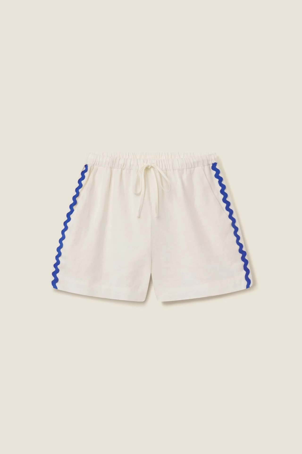Charlie Short Ivory | TROVATA