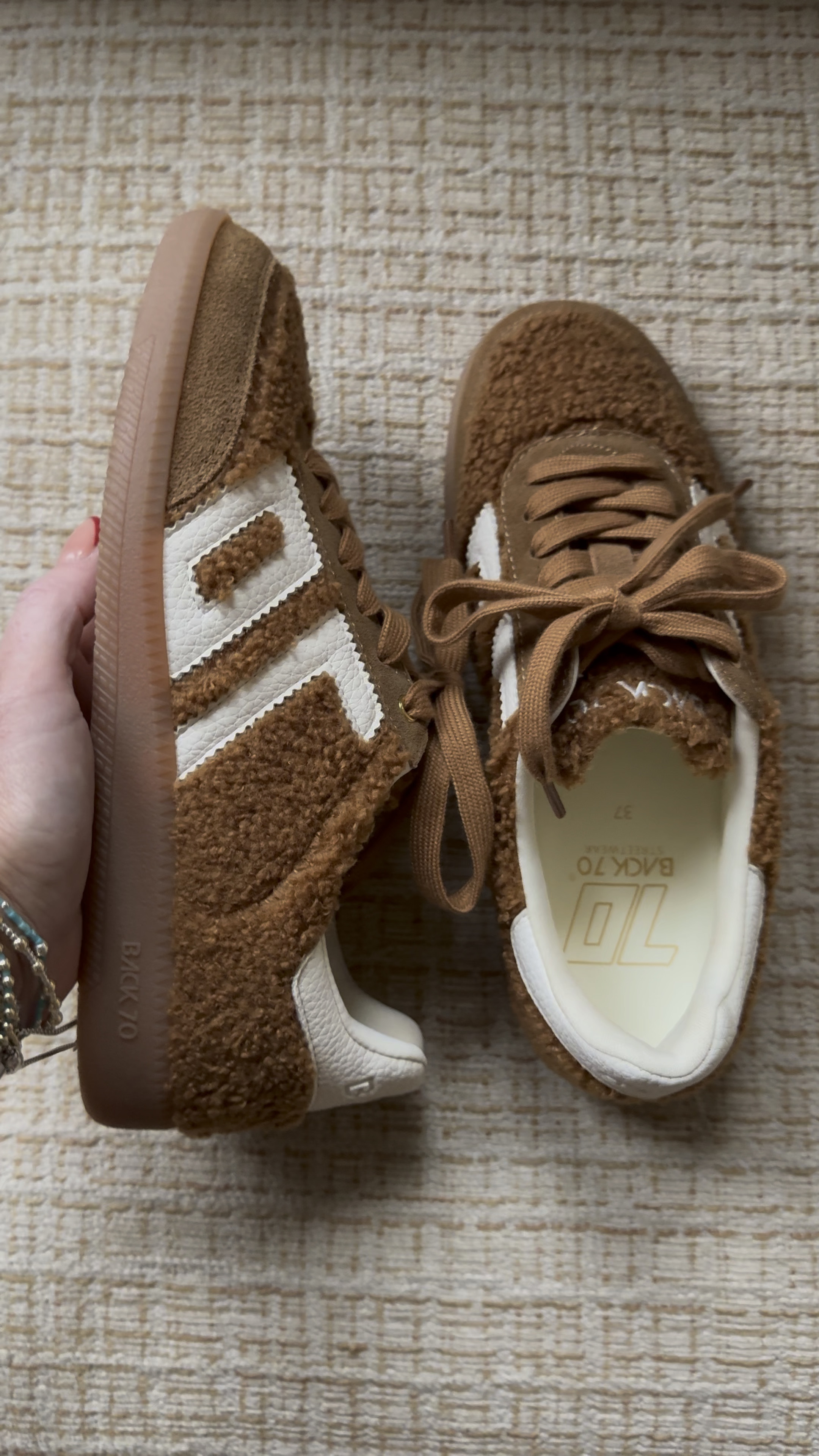 Oh my goodness these little furry shoes are to die for!! Obsessed! 

#LTKStyleTip #LTKActive #LTKShoeCrush