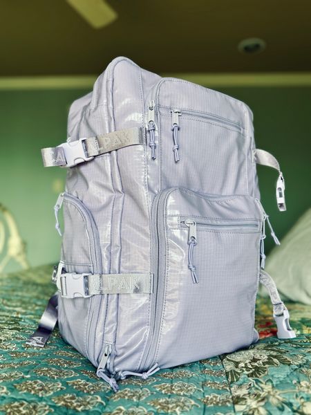 Great weekend bag! It can be a backpack or a duffle and has so many pockets. On sale and free shipping! 

#LTKTravel #LTKGiftGuide #LTKItBag