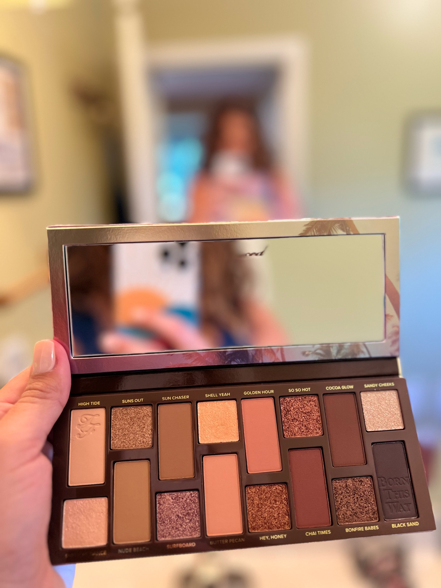 Score the Too Faced Born This Way Sunset Stripped Eye Shadow for as low as $26 shipped (reg $56) today! 

New customers can checkout with code LTKXHSN at checkout 

Contains coconut water and hyaluronic acid, known to help moisturize the skin, creamy texture 

16 beach- inspired shades 


#hsn #hsninfluencer #toofaced #ad #loveHSN

#LTKsalealert #LTKunder50 #LTKbeauty