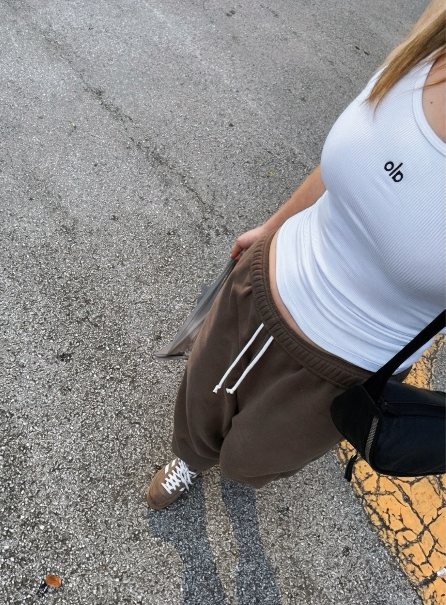 Just got this tank at the @Alo Yoga sale, I have in black too. It’s a simple piece but I really like the cut + feel of the fabric both for activewear and athleisure

#LTKootd #LTKActive #LTKSaleAlert