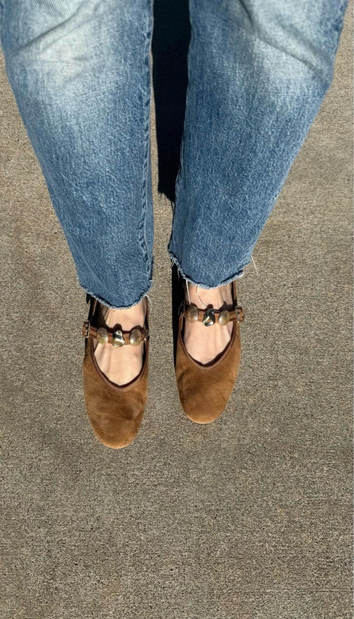 Suede flats 
Fall flats