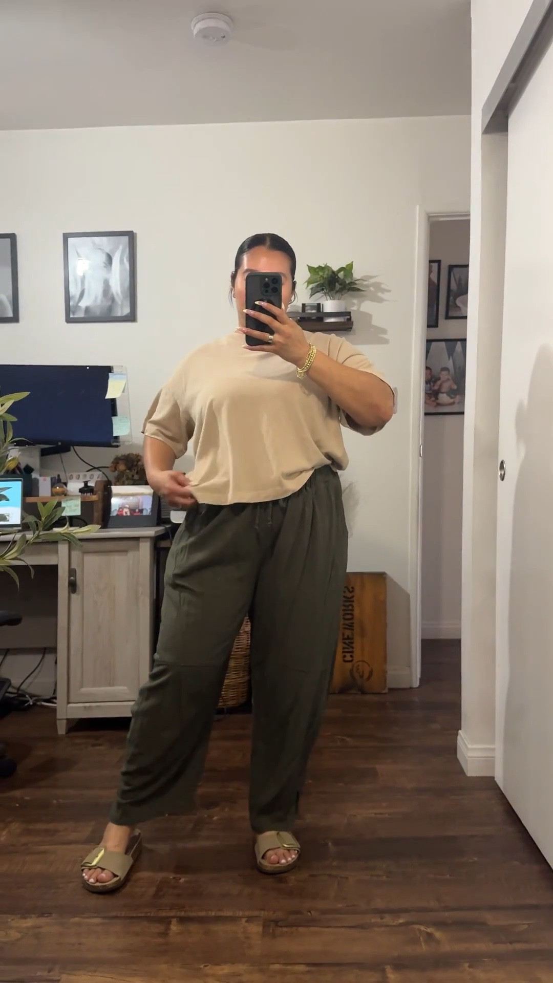 Easy spring outfit idea I’m wearing as a midsize mom. I wore this out with kiddos to do errands and I love how comfortable and out together I felt. 

Shirt - large / runs a little big / longer sleeve / great quality 
Linen pants- XL/ tummy friendly / tummy flattering 
Sandals - 8.5/ tts - very comfortable 

Spring outfit 
Summer outfit 
Casual outfit 
Mom outfit 
Midsize fashion 
Midsize outfit 
Curvy fashion 
Linen pants 
Blouse 
Brunch outfit 
Elevated outfit 

#LTKPetite #LTKMidsize #LTKootd