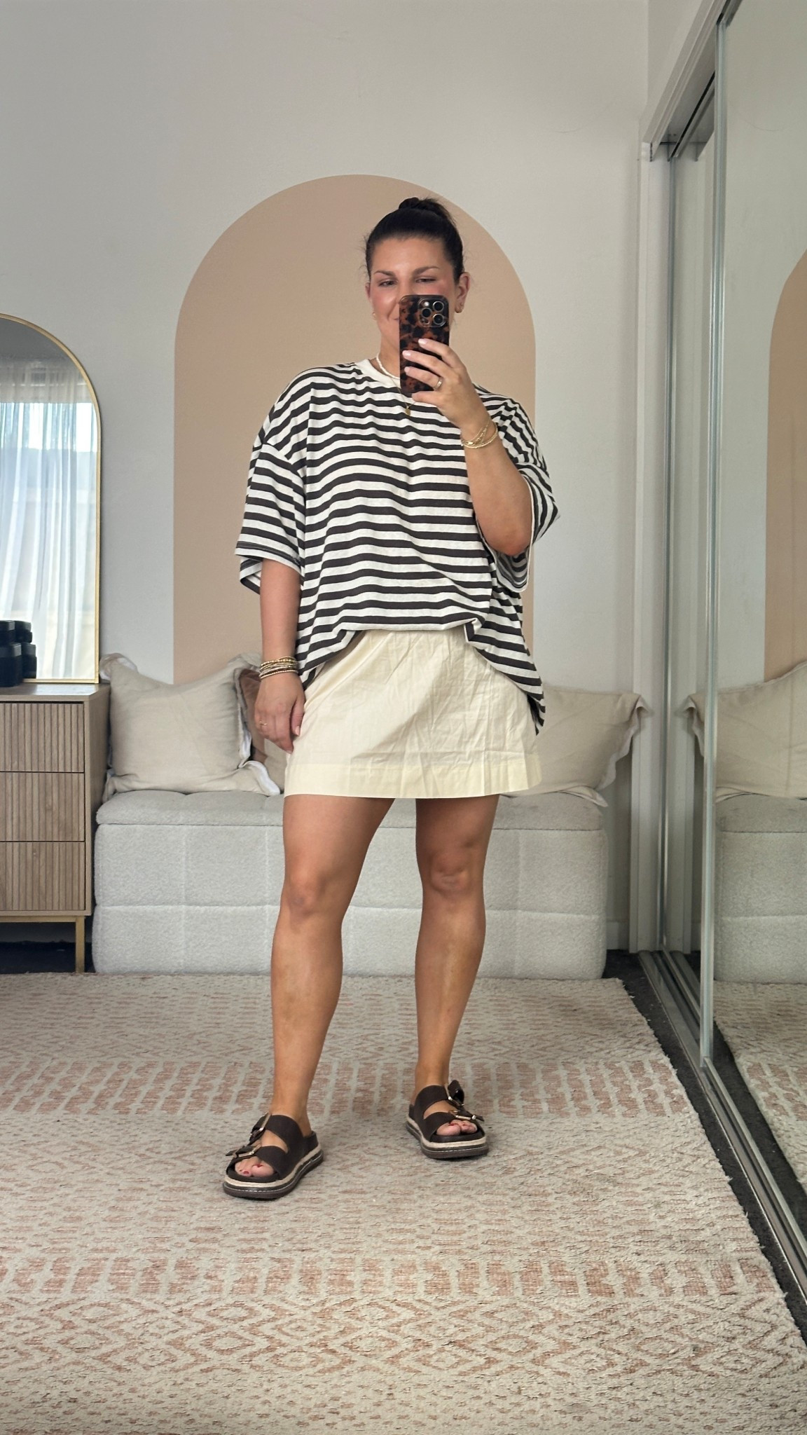 The VRG GRL obsession continues.
Wearing a size 8 in the tee and skirt.



#LTKaustralia #LTKstyletip #LTKsummer