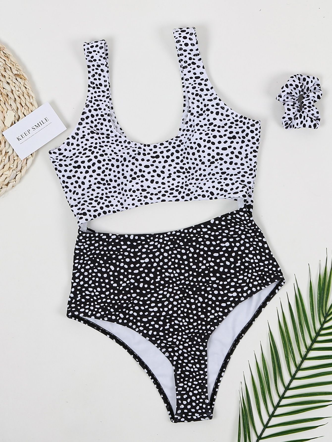 Dalmatian Cut-out One Piece Swimsuit & Scrunchie | SHEIN