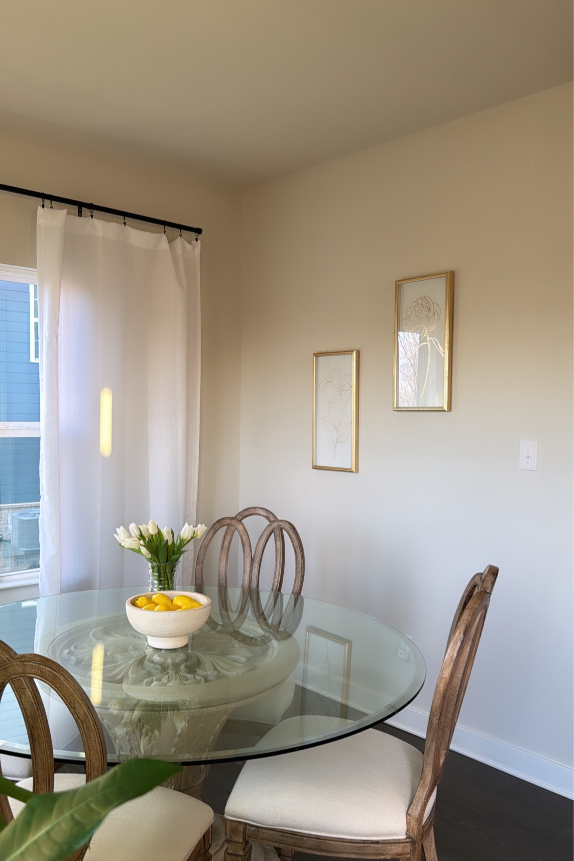 Breakfast nook furniture🌞✨☕️

#LTKSpringSale #LTKSeasonal #LTKhome