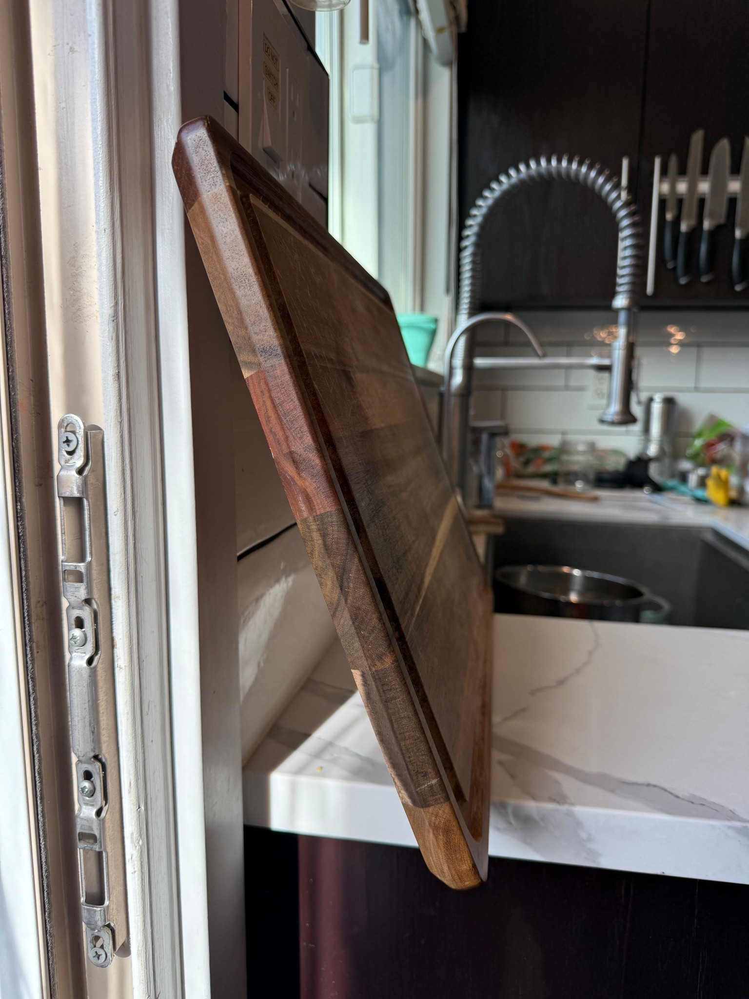 Making the switch to wood, cutting boards is essential for a healthier kitchen and to avoid microplastics. 
Not to mention plastic, cutting boards can actually dull your knives faster  

#LTKFamily #LTKSaleAlert