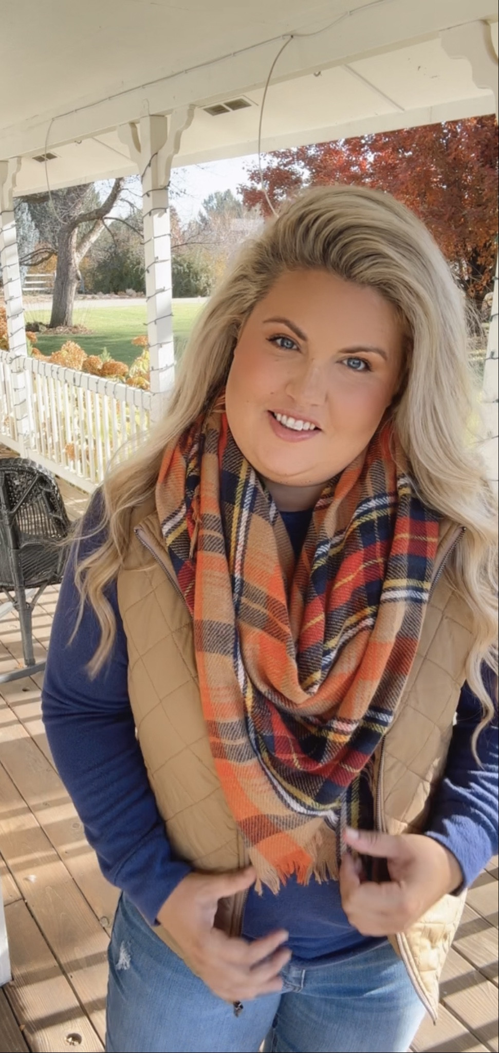 Blue and orange🧡💙 an unexpected pairing perfectly suited to the season

#LTKhome #LTKmidsize #LTKHoliday