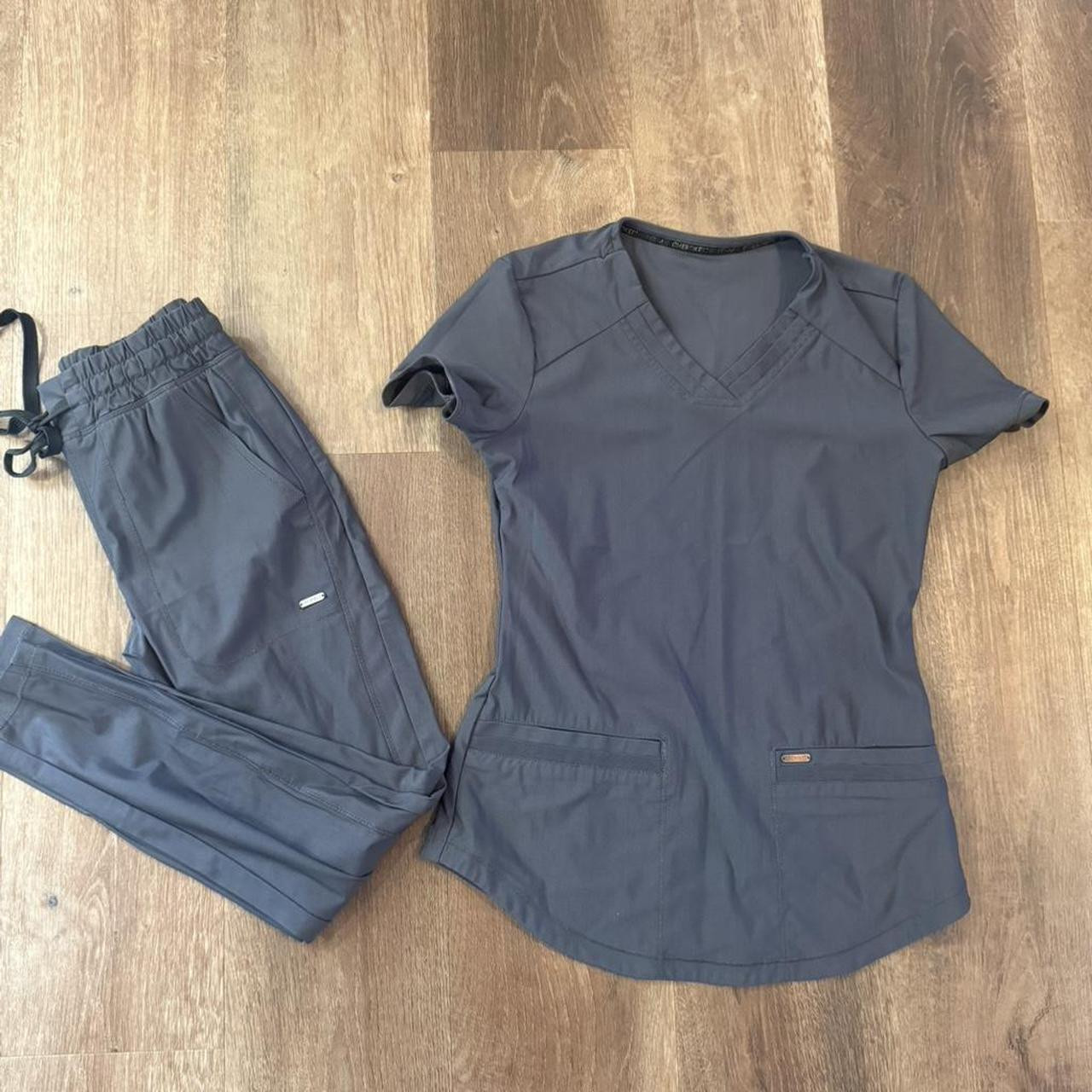 Cherokee Women's Top - Grey/Navy - XXS | Depop US