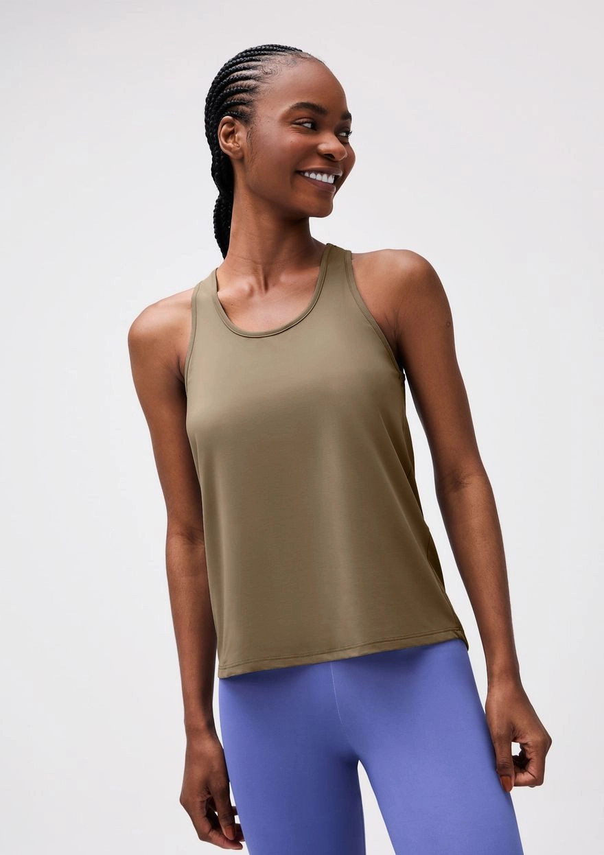 regata esportiva feminina nadador proteção uv - bege | Hering (BR)