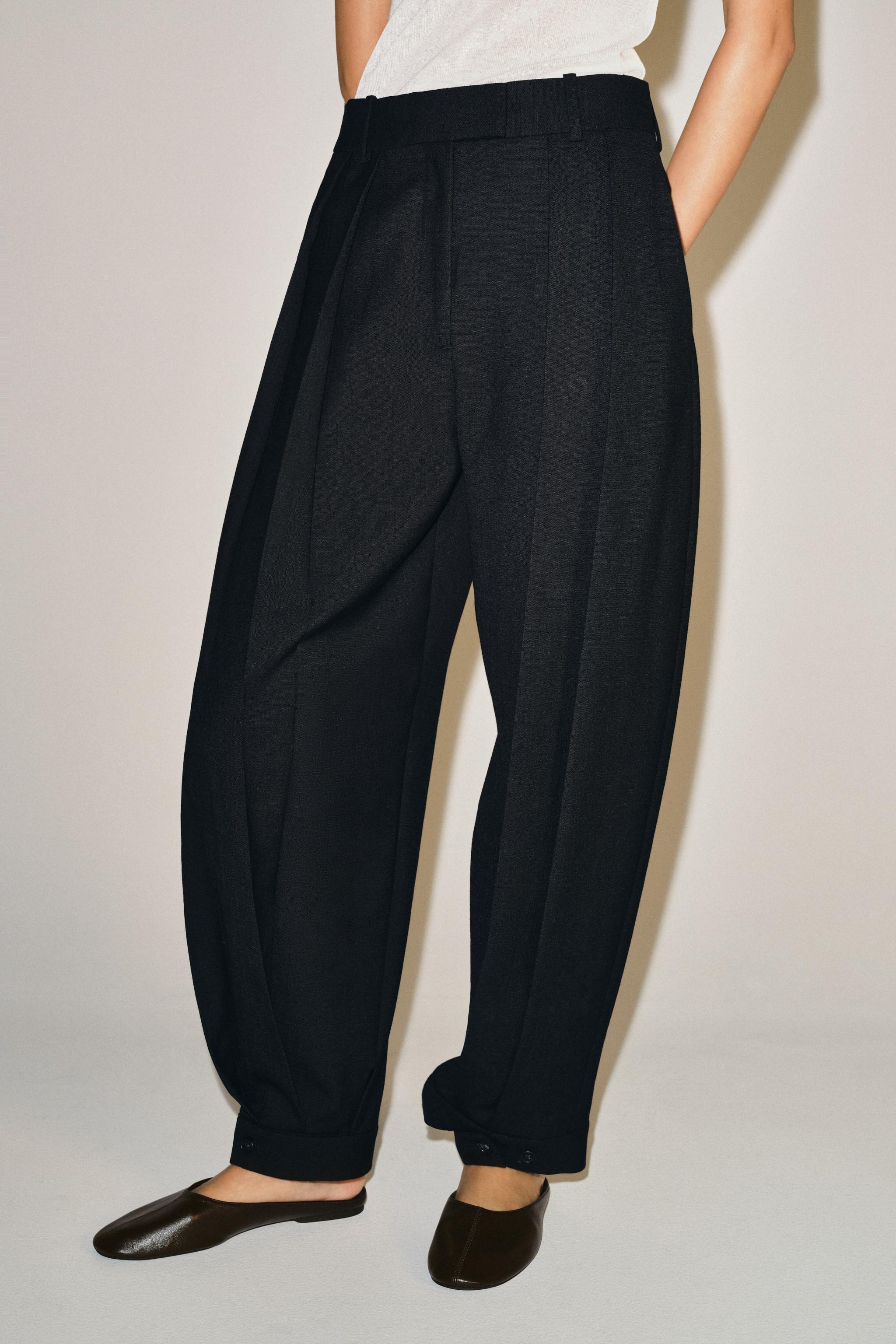 ZW COLLECTION DARTED TROUSERS WITH BELT LOOPS | Zara UK