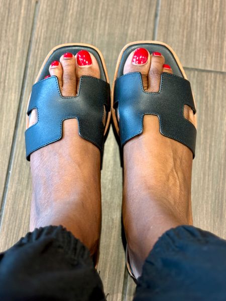 Summer Sandals 
Love these sandals. They’re available in many other colors. 
Summer Outfit, Summer Shoes, Sandals, 

#SummerOutfit #SummerShoes #Sandals #LTKOver40


#LTKShoeCrush #LTKSeasonal #LTKFindsUnder100