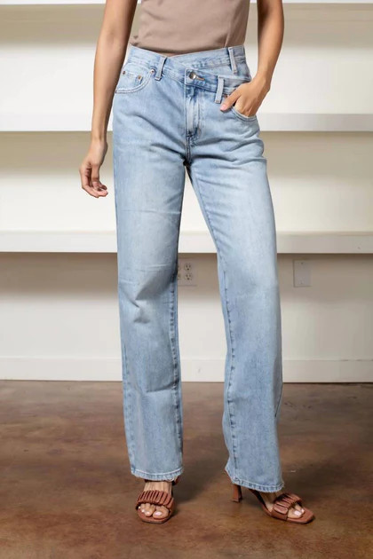 Bobbie High Rise Wide Leg Jean With Crossover In Nelson | Shop Simon
