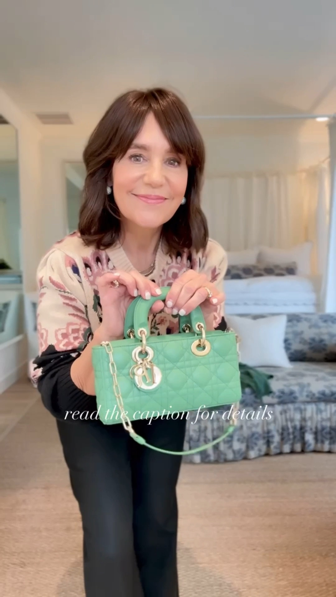 The VIRAL jeans that fit everyone! I have these in multiple colors and this new coated denim is so perfect for winter! So versatile🤩❤️

#LTKootd #LTKOver40 #LTKSeasonal