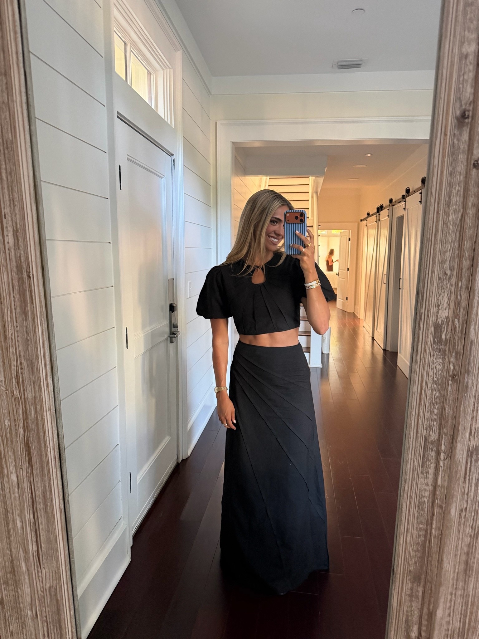 Shop these three set & sandals!!!🖤