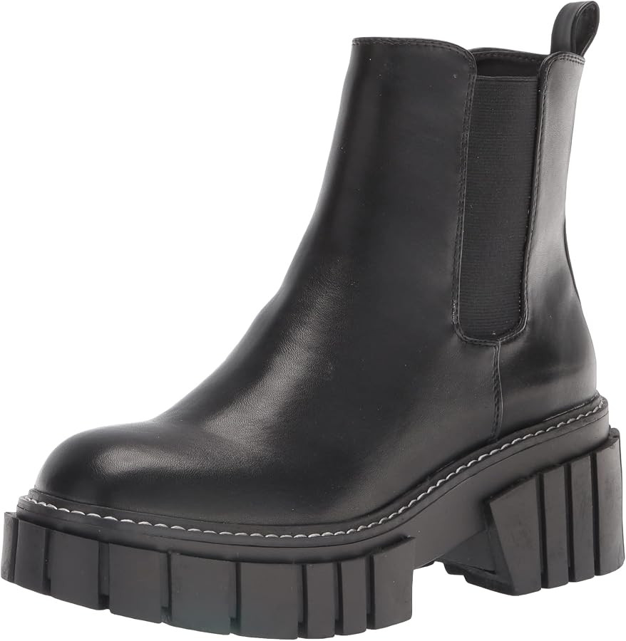 Madden Girl Women's Pheobee Chelsea Boot | Amazon (US)