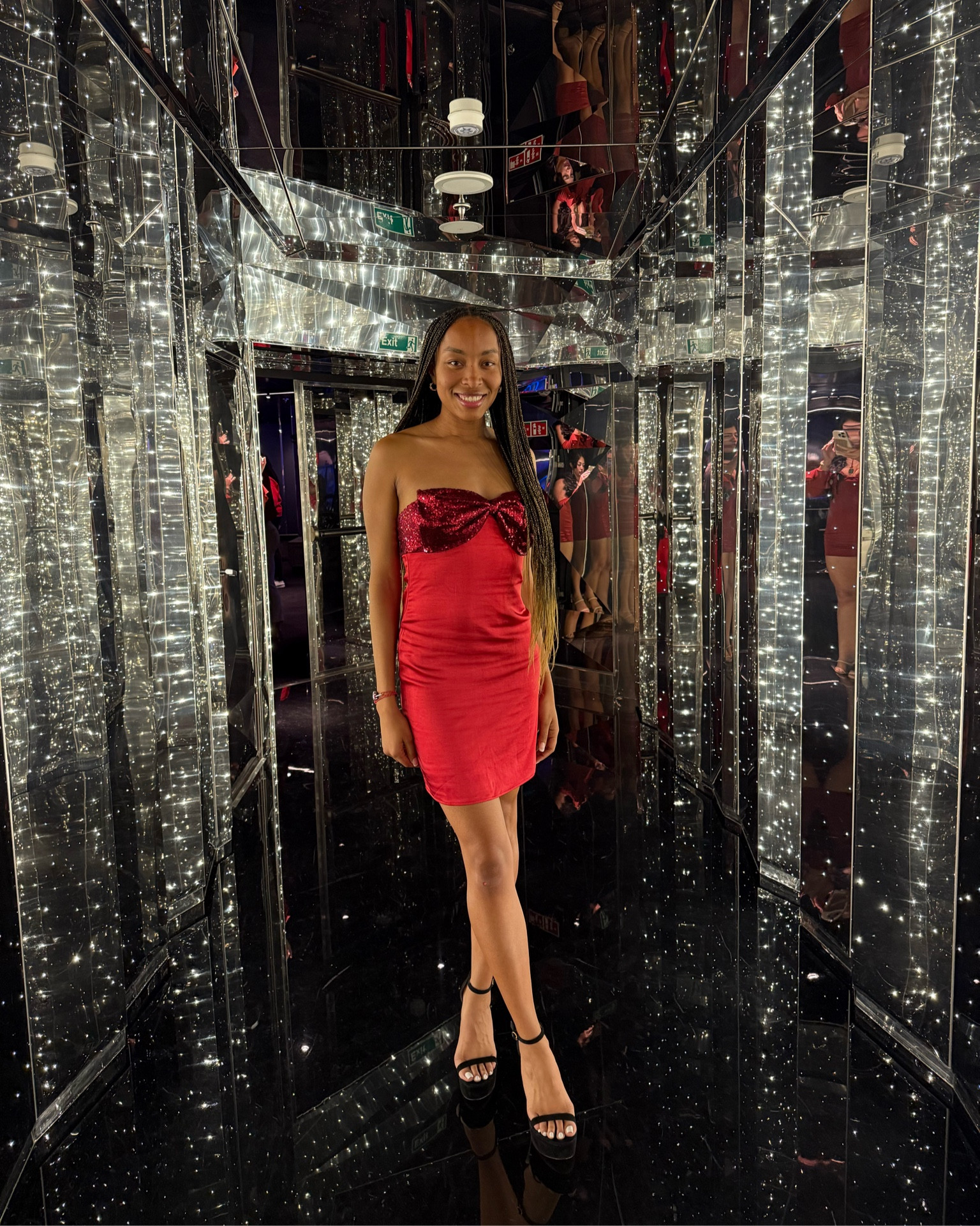 Red dress, date night dress, Valentine’s Day dress
