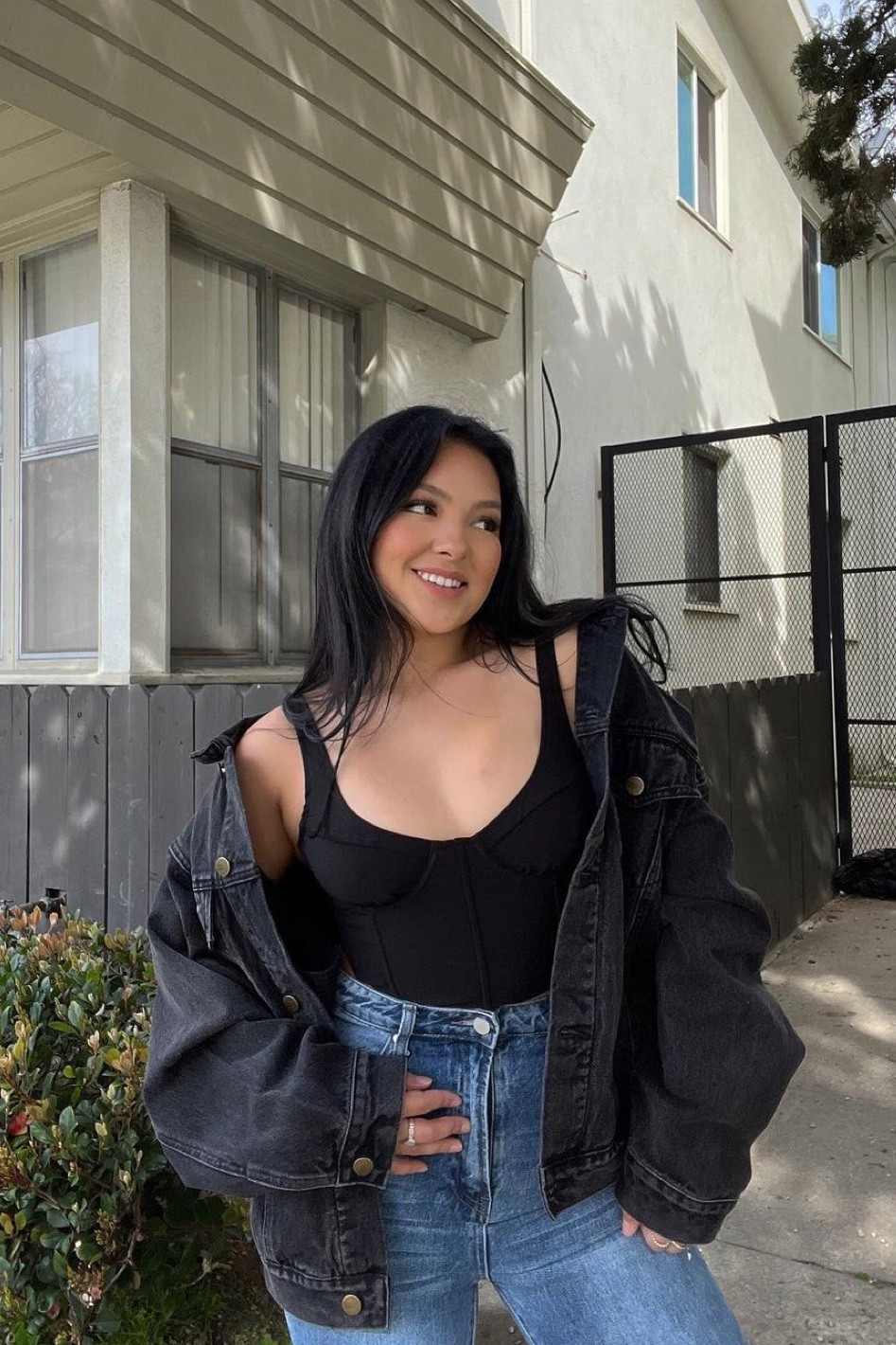 Denim days



#LTKstyletip #LTKunder100 #LTKsalealert