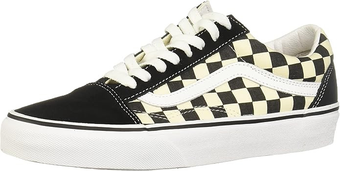 Vans Unisex Old Skool Classic Skate Shoes | Amazon (US)