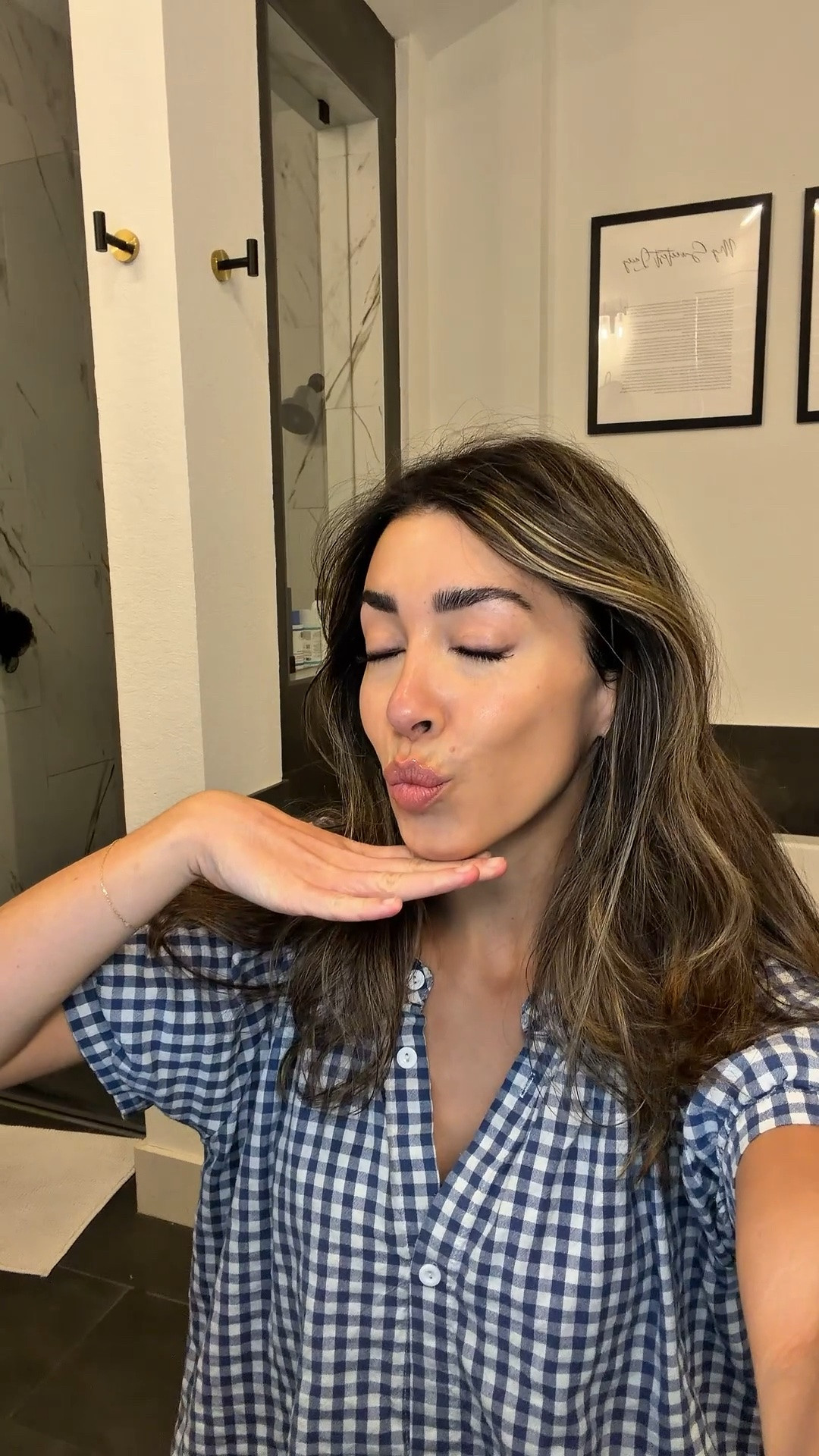 Puffy, tired under eyes? Sunday Riley has got you! 👏I can absolutely see why this is a 2026 Allure Best of Beauty winner! Shop it at Sephora!!
@sundayriley   @Sephora #sundayriley #ad

#LTKmomlife #LTKBeauty #LTKselfcare