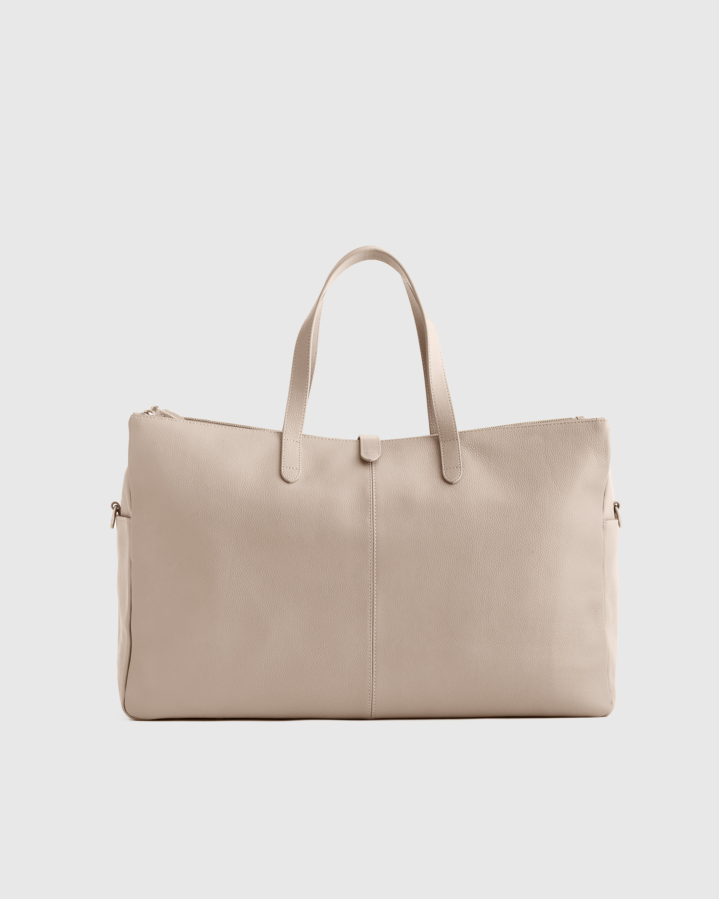 Quince | Women's Italian Leather Triple Compartment Weekender in Taupe | Quince