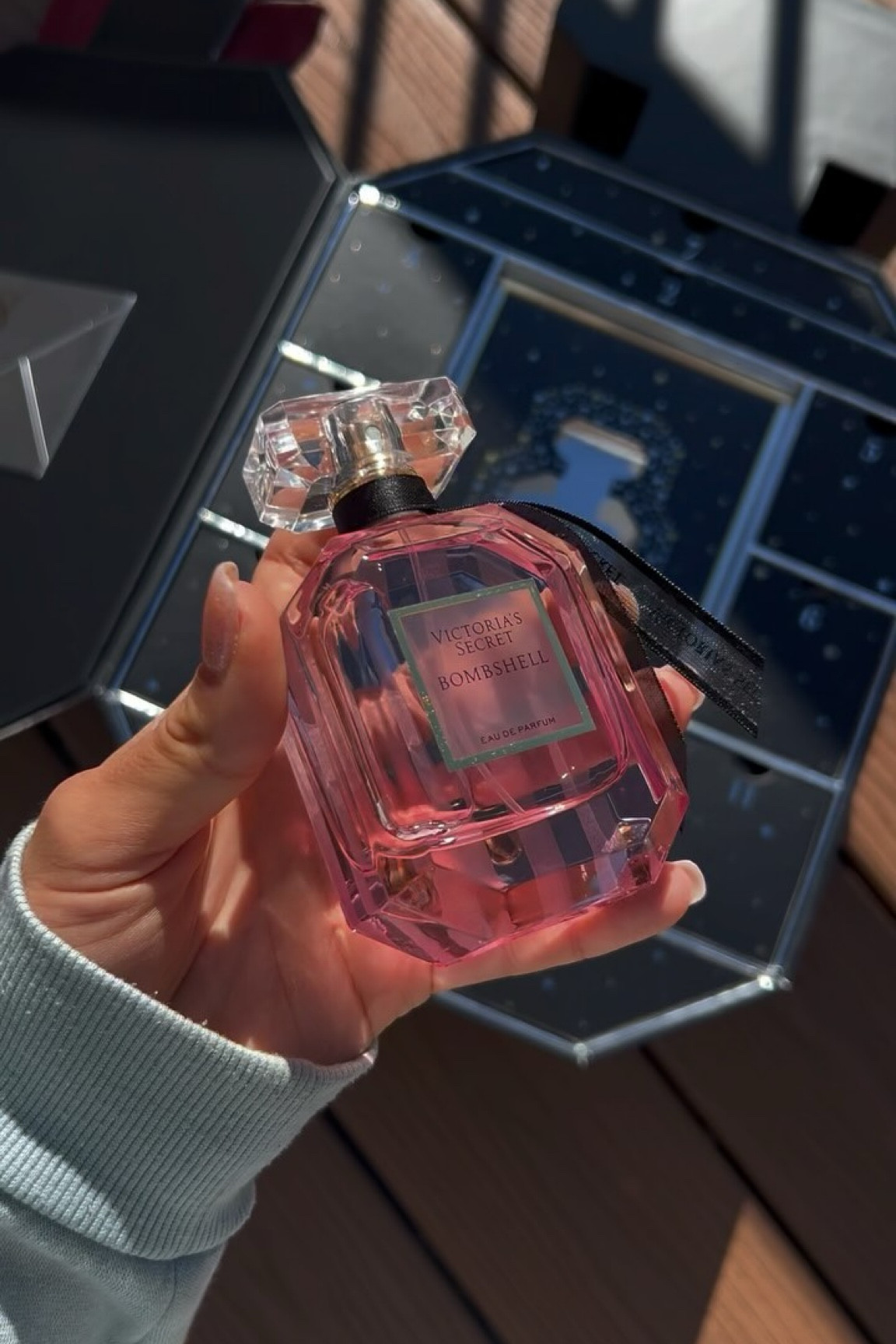 #VSPartner Ooo my god! 🫶🏻✨🍇🌬️

✨ Holiday Gift Goals! 🎁 #GiftGuides 

From cozy nights in to luxe surprises, @victoriassecret and @vspink have the perfect presents for everyone on your list! 🤍 Whether it’s something sweet for mom, stylish for your bestie, or a little treat for yourself, there’s a gift for every vibe and budget. ✨

Check through to see my top picks! trust me, you’ll want to add these to your wishlists! 💫🥹

Which one will you be gifting? 🎀

Find my @victoriassecret & @vspink StoreFront! 🔗✌🏻

#HolidayGiftGuide #VictoriaSecret #BombshellCollection #GiftIdeas #PerfumeLovers #FragranceFaves #HolidayMagic #GiftingSeason #PerfumeAddict #TreatYourself #LTKCreator #ShopLtk #shopmycloset #shopmystyle #girlfriendgifts