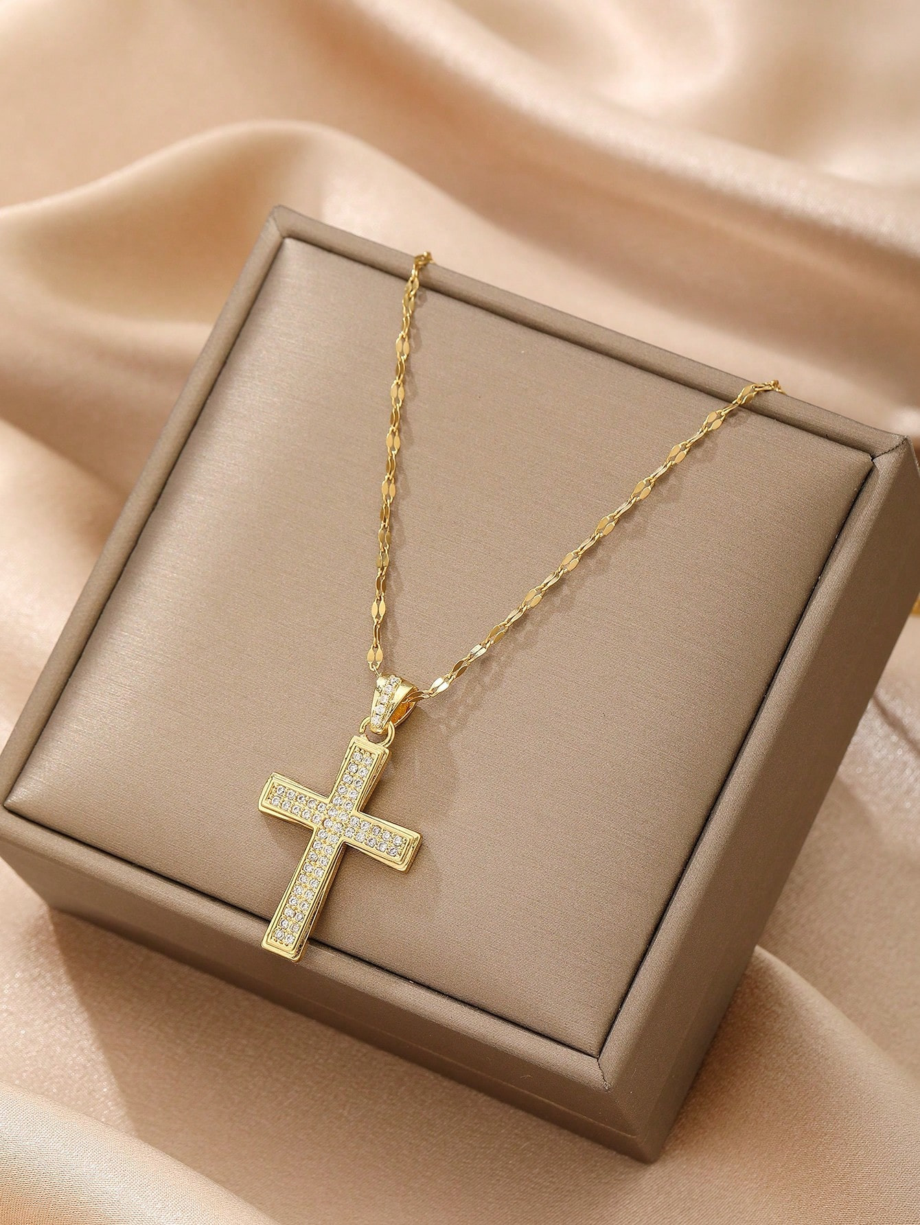 1pc Fashion Stainless Steel Rhinestone Cross Pendant Necklace For Women For Gift | SHEIN