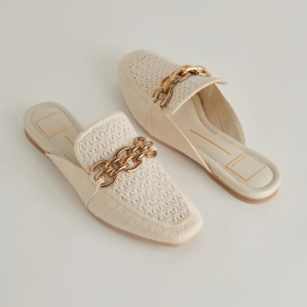 Solina Flats | DolceVita.com