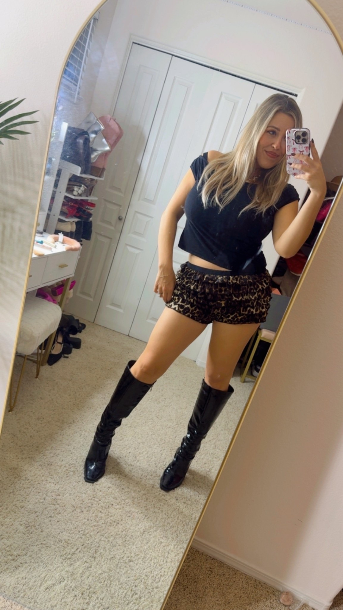 Concert outfit
Cheetah ruffle shorts
Going out outfit 
Tate McRae concert outfit 

#LTKootd #LTKgrwm #LTKU