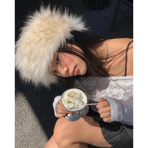 Sparktage - Faux Fur Thick Headband | YesStyle | YesStyle Global