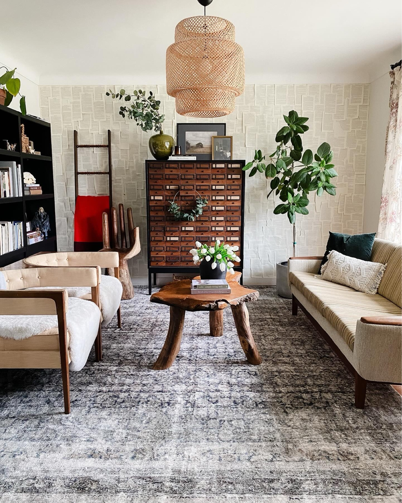 The softest most amazing rug😍