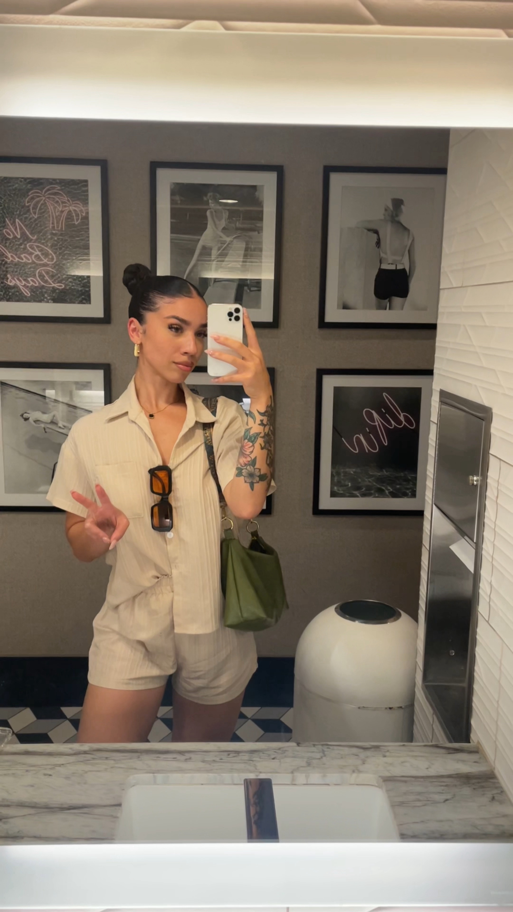 neutral two piece set 🫶🏽 #nudeset #minimalist #twopiece

#LTKbeauty #LTKfindsunder50 #LTKstyletip