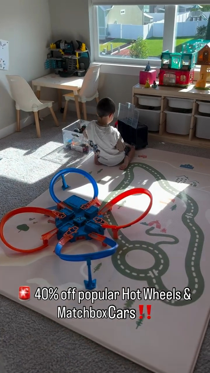 Calling all car lovers! 📣 40% off the popular Hot Wheels and Matchbox toys. Daily Target Circle Deal, today only!

COMMENT BELOW FOR LINKS! ⬇️