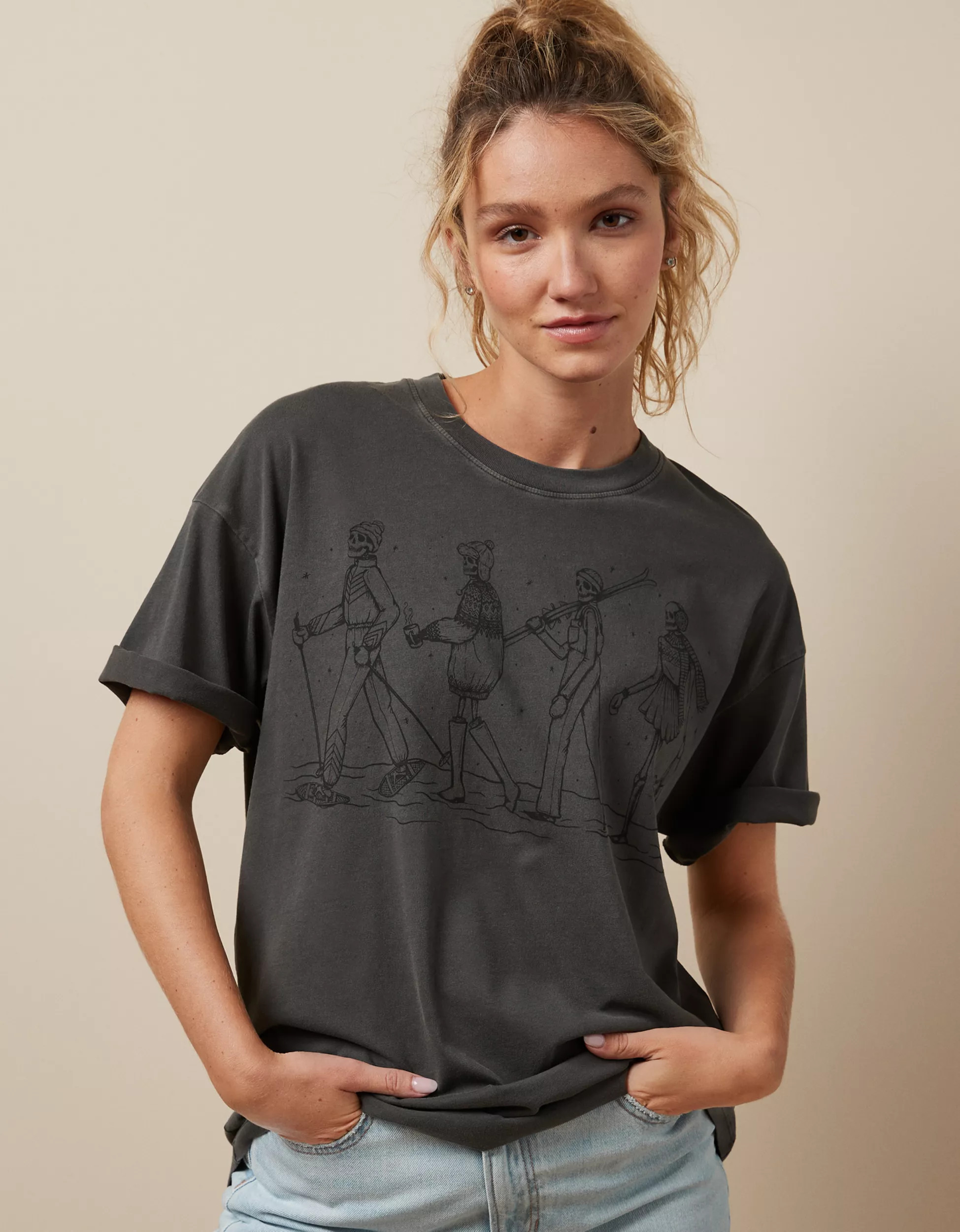 AE Oversized Holiday Skeleton Graphic T-Shirt | American Eagle Outfitters (US & CA)