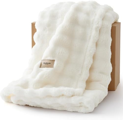 Bedsure 3D Bubble Blanket for Couch - GentleSoft White Throw Blanket for Sofa Bed Room Decor - Lu... | Amazon (US)