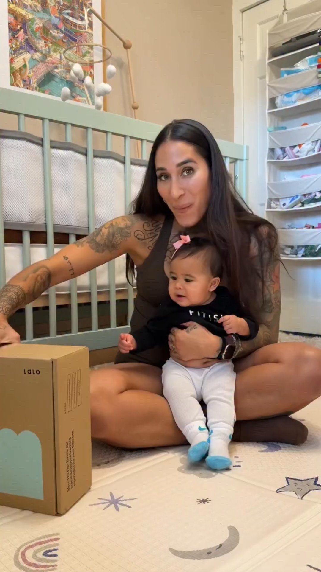 Low-key obsessed with how beautiful + sustainable these toys are 🌿 @lalo Play Box keeps @soleilriot entertained and learning! 

Start your little one’s play journey here → https://www.meetlalo.com/BABYMOMMAFIT
Use code: BABYMOMMAFIT 

#lalo #lalopartner #laloplaytime #postpartum #6monthold
