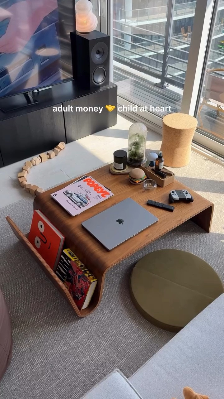 POV: you let your inner child decorate your adult home 🙂‍↕️

#boyapartment #homedecor #interiordesign #smallapartment #innerchild