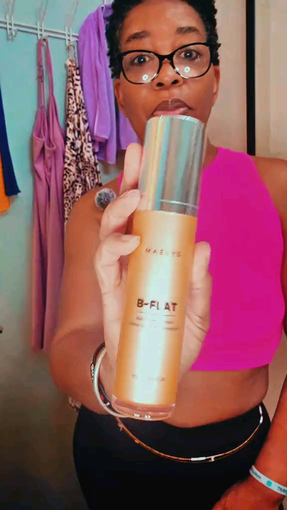 Sharing more than I usually do but want you to see that I am really using it and believe in the MAËLYS Cosmetics B-FLAT Belly Firming Cream#maelys #maelyscosmetics #bflat #stretchmarks #looseskin #firmingcream #celulite #bellycream #bellyfirmingcream #pinkpepper 

#LTKGiftGuide #LTKHoliday #LTKBeauty