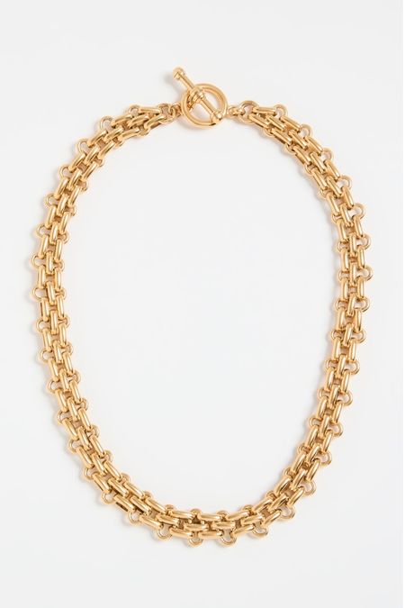 Gold chain necklace 

#LTKSeasonal #LTKStyleTip