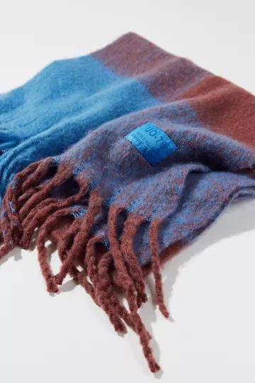 UO Check Scarf | Urban Outfitters (US and RoW)