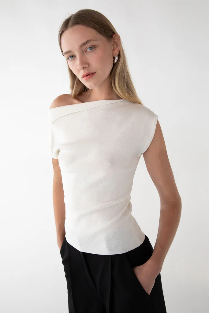 ASYMMETRICAL OFF THE SHOULDER CAP SLEEVE SWEATER | OAK + FORT