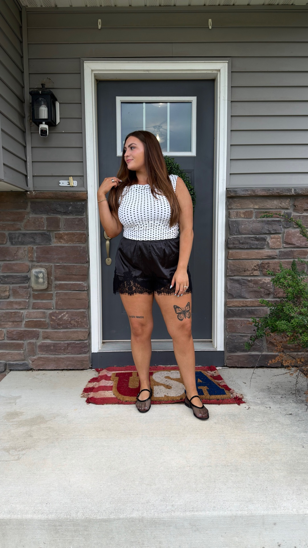 What I’m wearing in date night as a toddler mommy who

#LTKootd #LTKmomlife #LTKMidsize