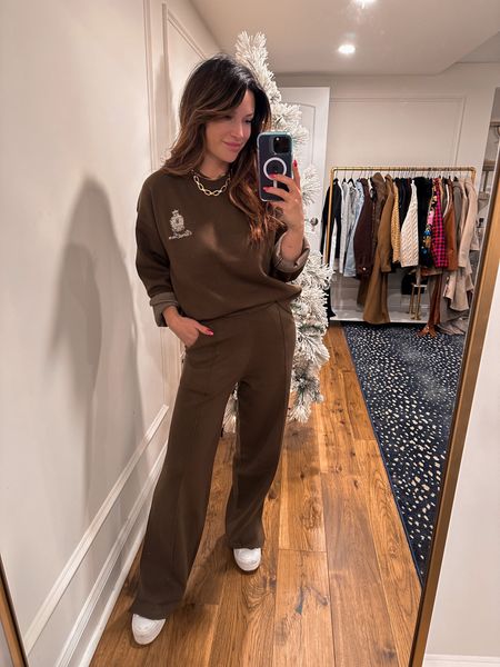 25% off matching set with code BF25

EllandEmm, monochromatic, neutral outfit, travel style, travel outfit, airport outfit, loungewear 

#LTKCyberWeek #LTKstyletip #LTKtravel